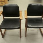 894 1064 ARMCHAIRS